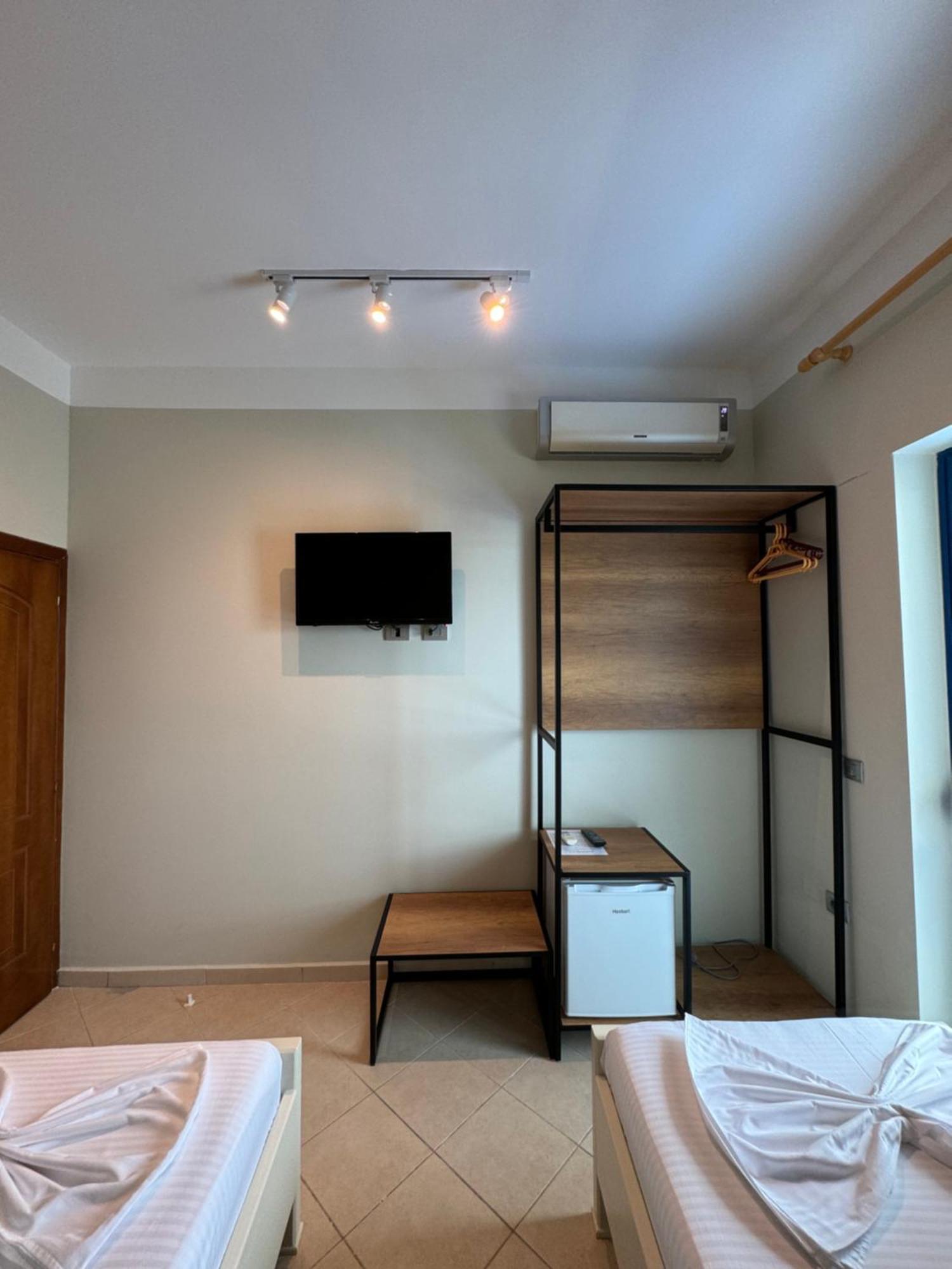 Hotel Cekodhima ราดฮีมือ ภายนอก รูปภาพ