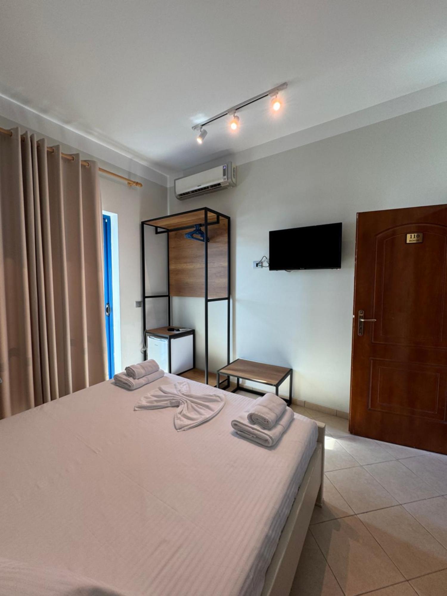 Hotel Cekodhima ราดฮีมือ ภายนอก รูปภาพ